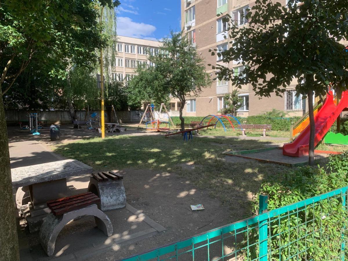 Jad - Family - Apartments & Studios Брашов Экстерьер фото