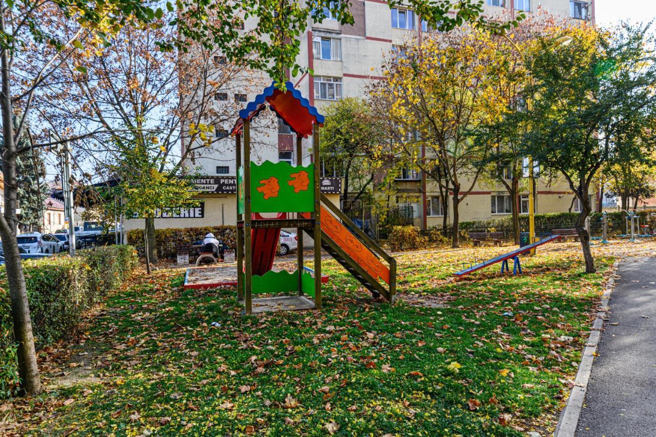 Jad - Family - Apartments & Studios Брашов Экстерьер фото